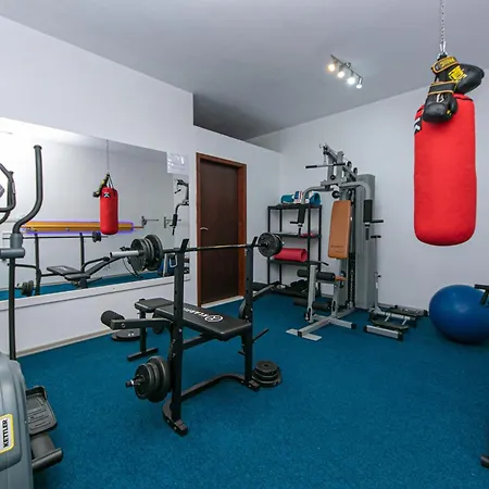 Family-friendly With Swimming Pool Brela, Makarska - 20065 Apartament *